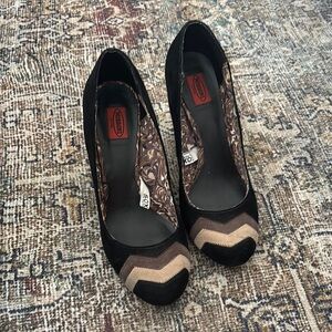 Missoni Black and Tan Chevron Heels